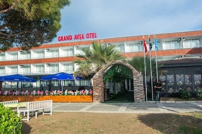 Grand Avşa Hotel genel görünüm