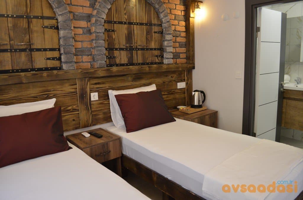 Otel